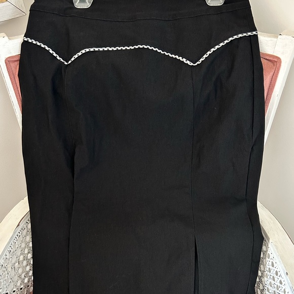 Rock Steady pencil skirt - Picture 1 of 2